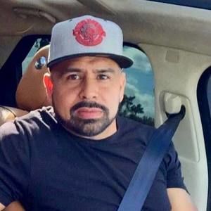 Meet your Posher, Uriel